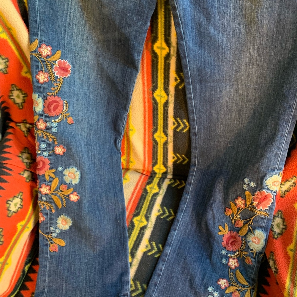 Sundance Blue Jeans with Floral Embroidery